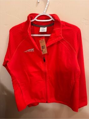 Altra Women’s Hybrid Wind Jacket – Orange-Red – NEW WITH TAGS –